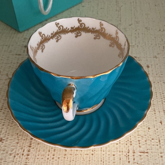 Vintage Tiffany blue teacup - Picture 2 of 5